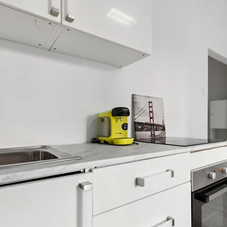 Atheneum Easy Retreat Apartment *